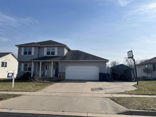 221 Overlook Terrace, Marshall, WI 53559