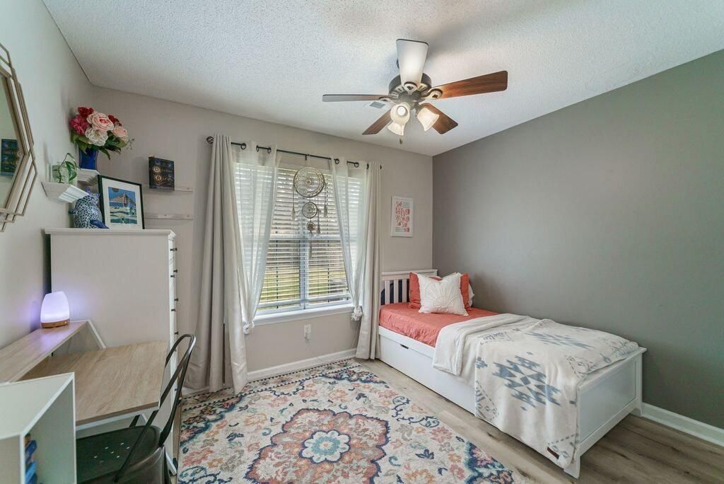 1680 Babington Way Photo 19