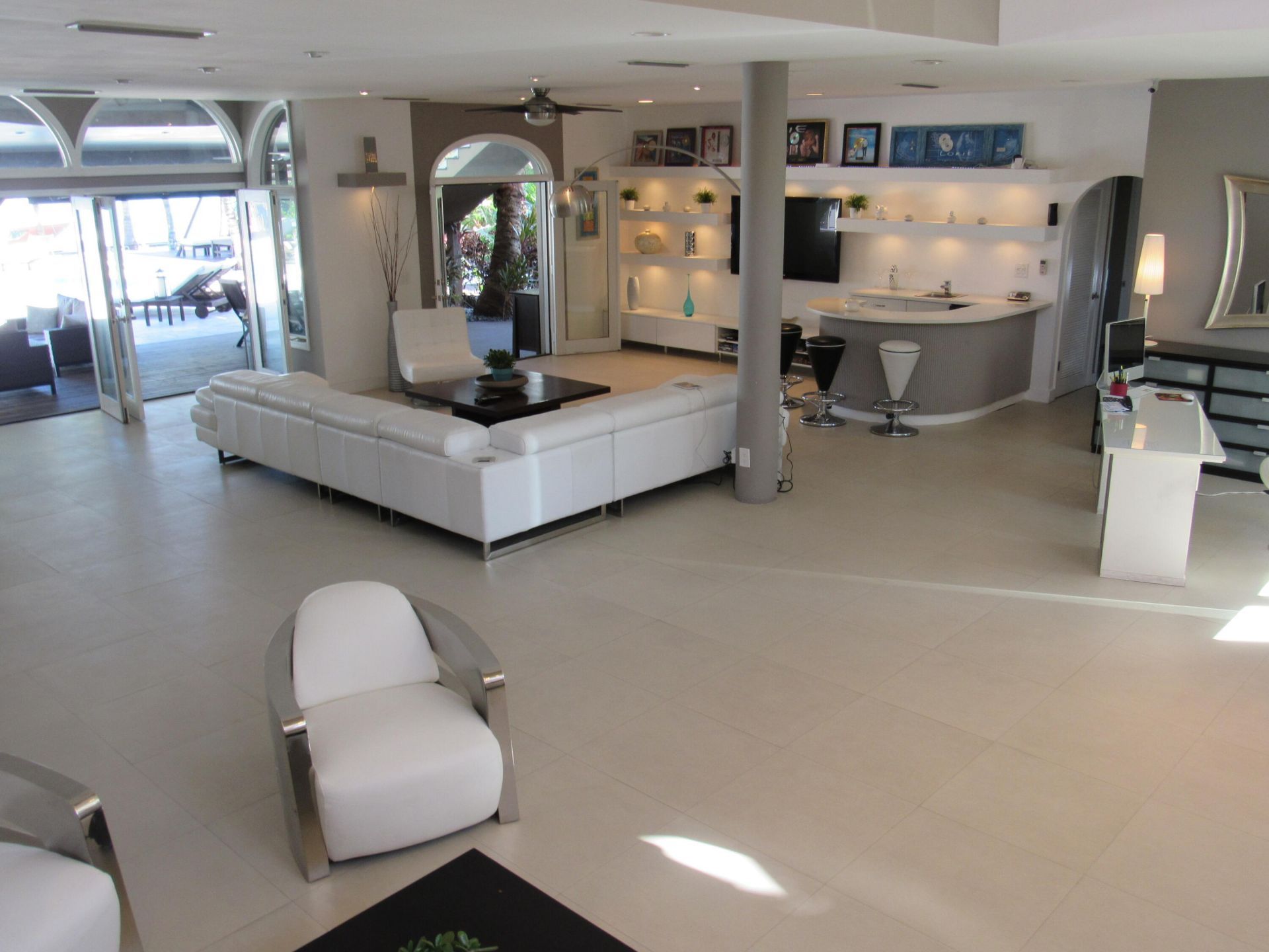 185 Palm Avenue, Miami Beach, FL 33139 Photo