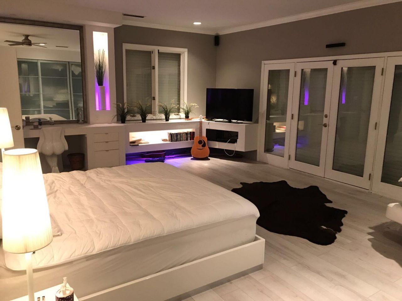 185 Palm Avenue, Miami Beach, FL 33139 Photo