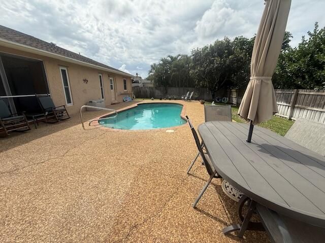 255 Sandpiper Avenue, Royal Palm Beach, FL 33411 Photo