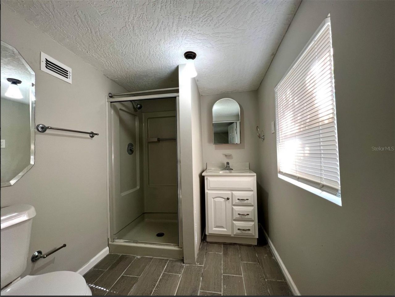 2003 10th Street S, Saint Petersburg, FL 33705 Photo