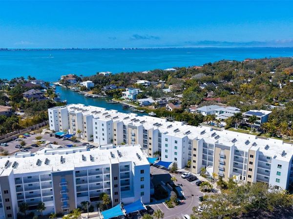 1703 N TAMIAMI TRAIL, Unit 511, SARASOTA, FL 34234