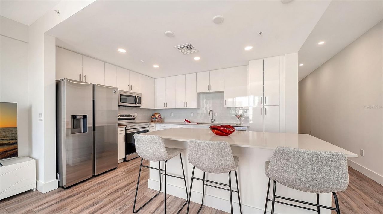 1703 N Tamiami Trail, Unit 511, Sarasota, FL 34234 Photo