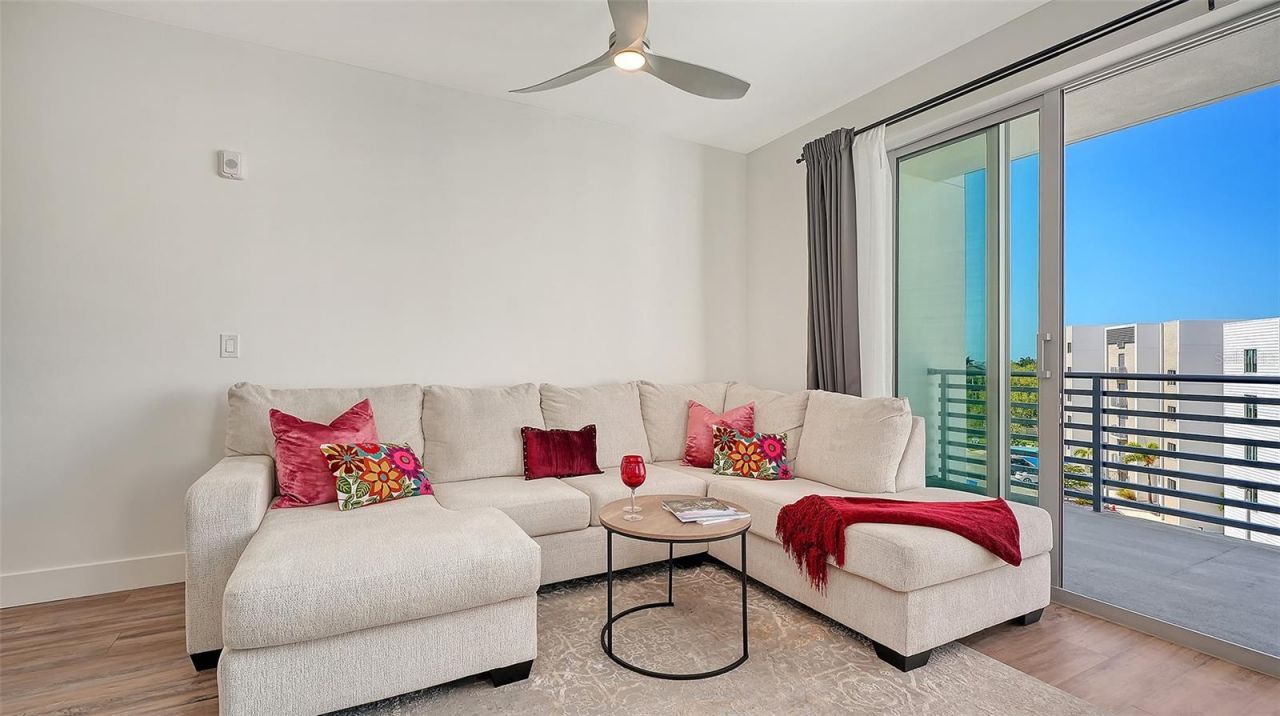 1703 N Tamiami Trail, Unit 511, Sarasota, FL 34234 Photo