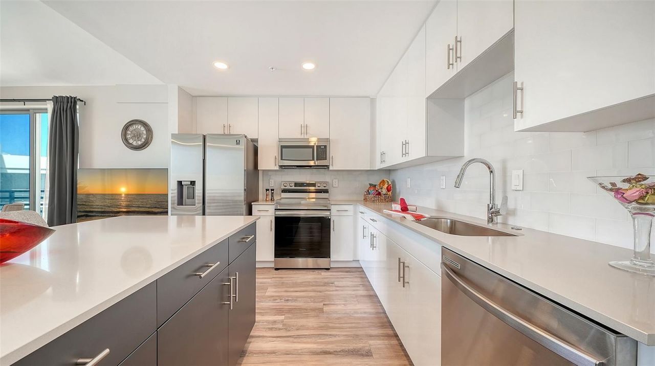 1703 N Tamiami Trail, Unit 511, Sarasota, FL 34234 Photo