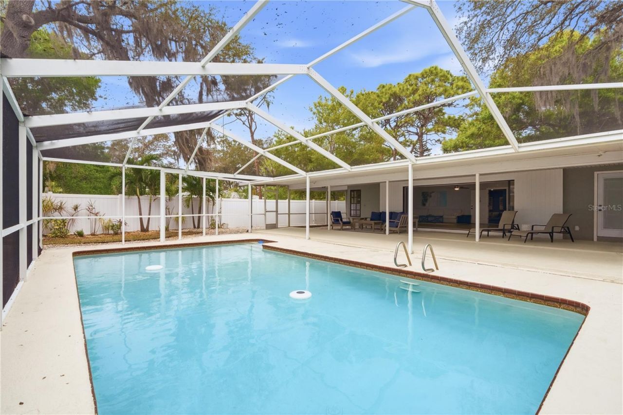 13012 96th Avenue , Seminole, FL 33776 Photo