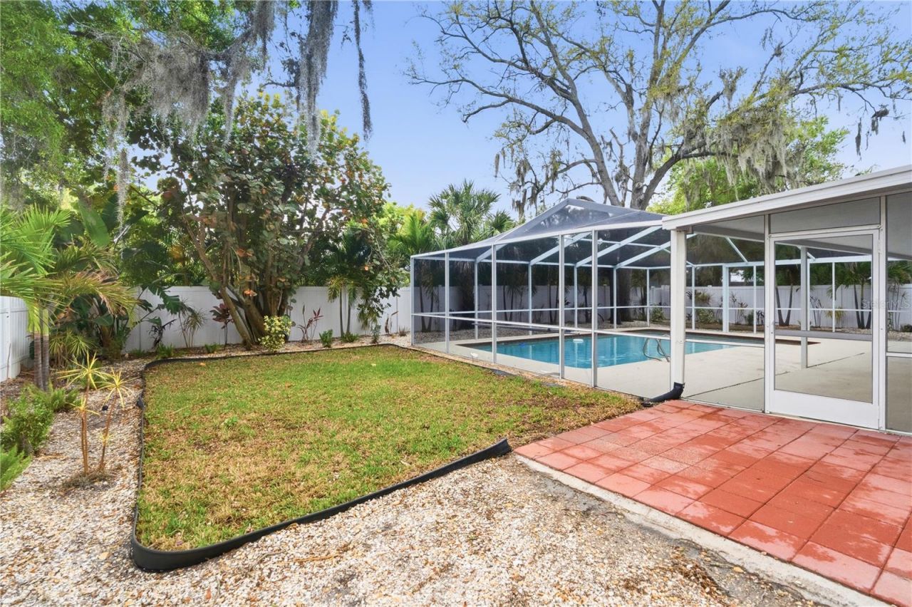 13012 96th Avenue , Seminole, FL 33776 Photo