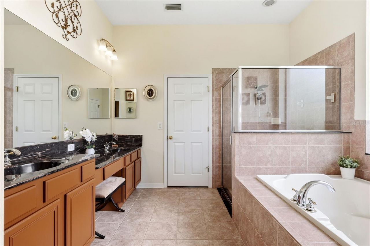 19737 Prince Benjamin Drive , Lutz, FL 33549 Photo