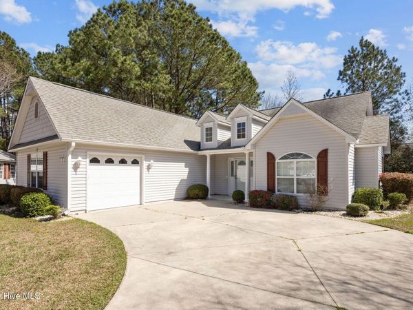 404 Jasmine N, Swansboro, NC 28584
