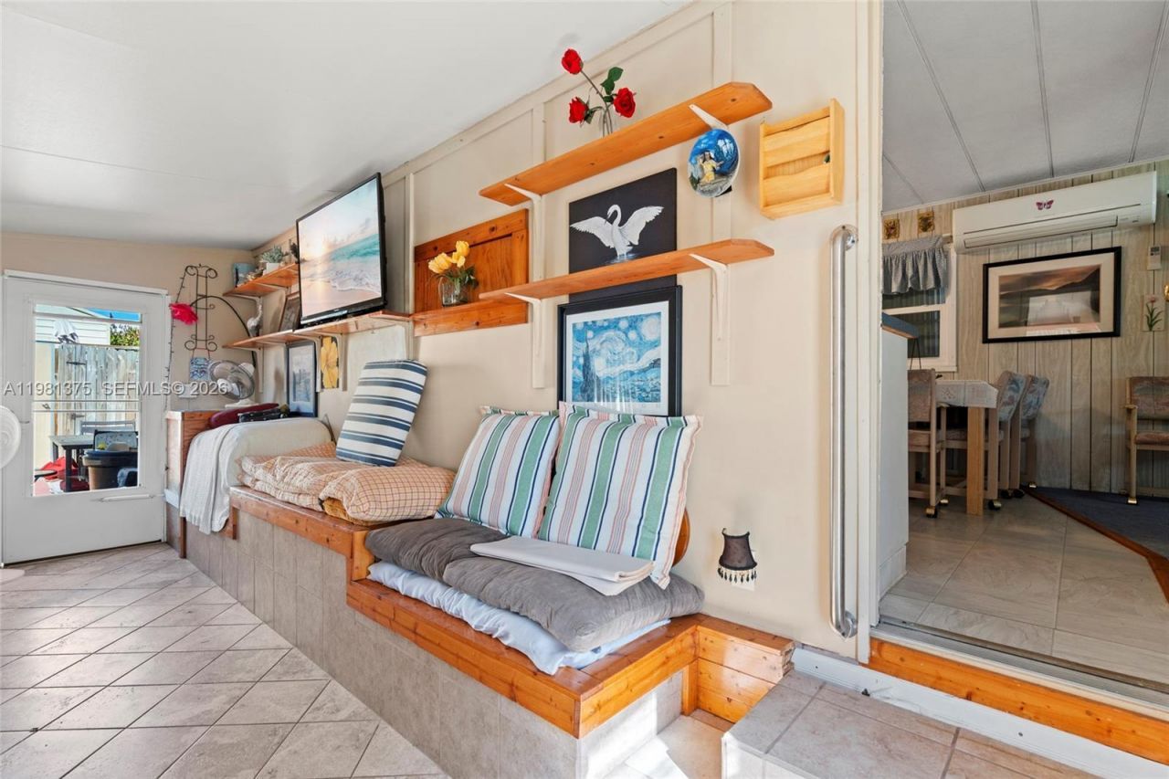 11055 SE Federal Hwy , Hobe Sound, FL 33455 Photo