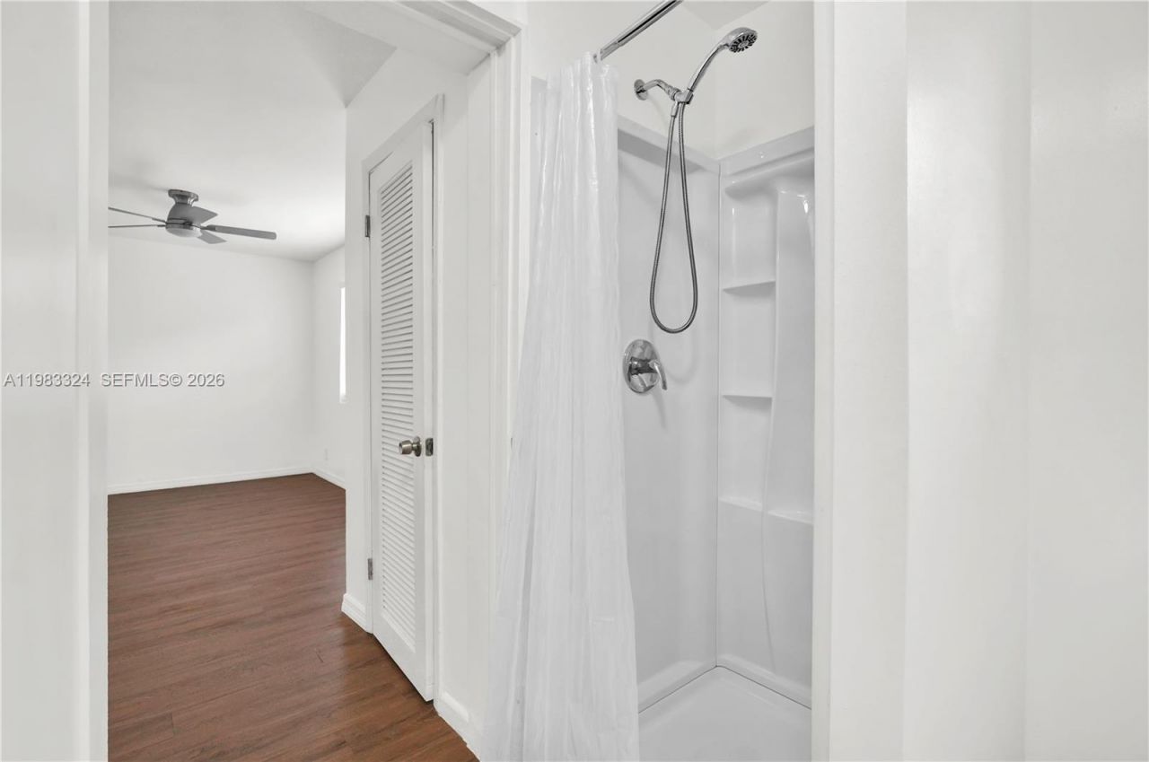 2760 NW 13th Ct , Fort Lauderdale, FL 33311 Photo