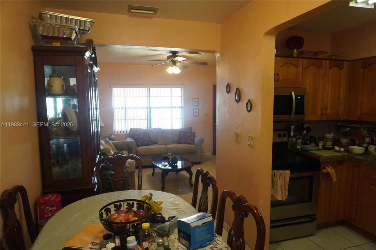 2660 SW 36th Ave, Miami, FL 33133 Photo