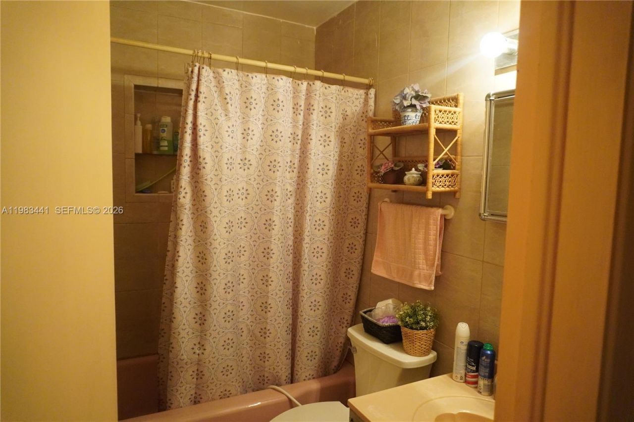 2660 SW 36th Ave, Miami, FL 33133 Photo