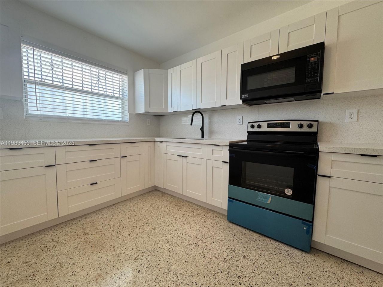 20 W 37th St, Hialeah, FL 33012 Photo