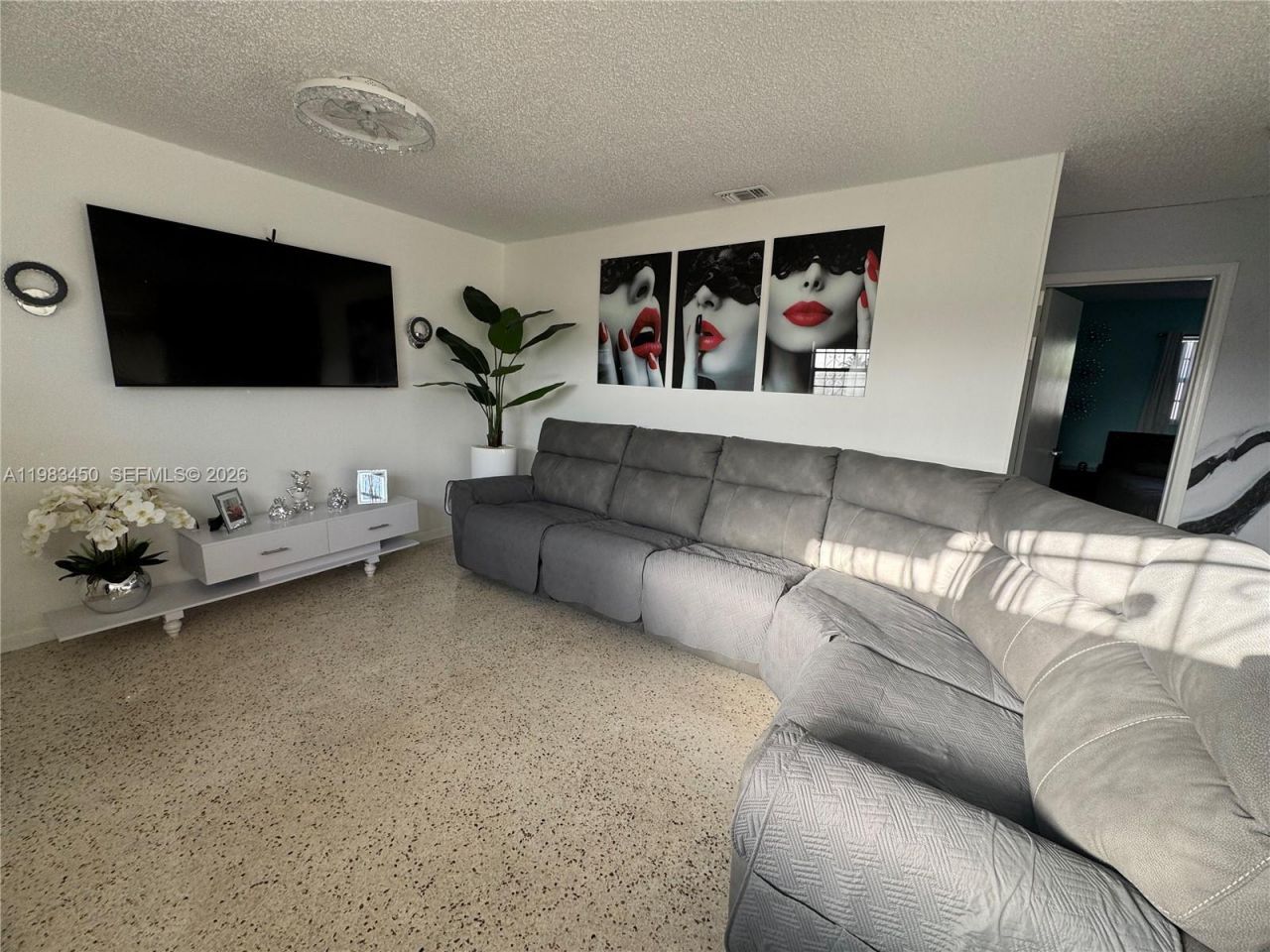 20 W 37th St, Hialeah, FL 33012 Photo