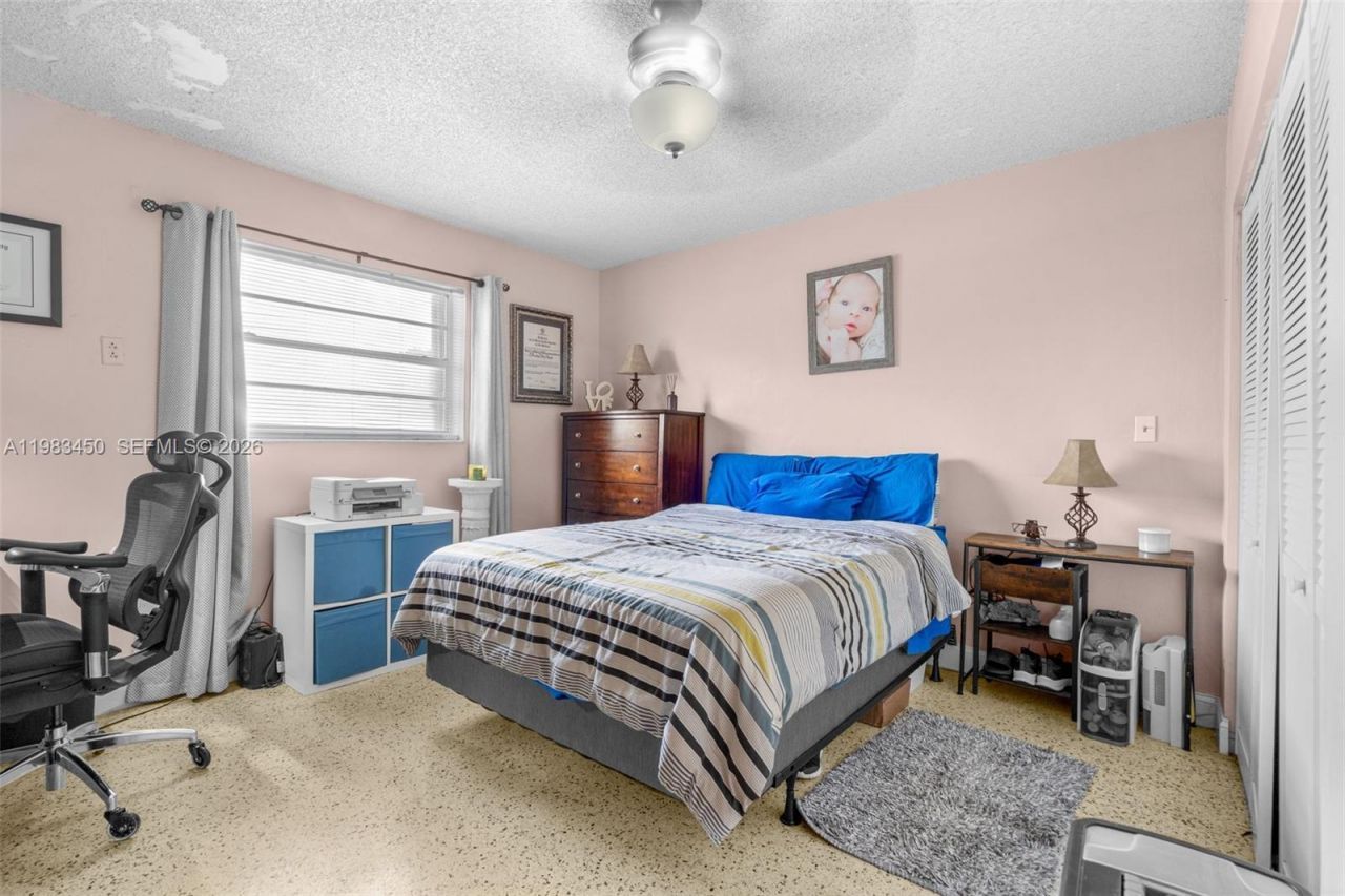 20 W 37th St, Hialeah, FL 33012 Photo