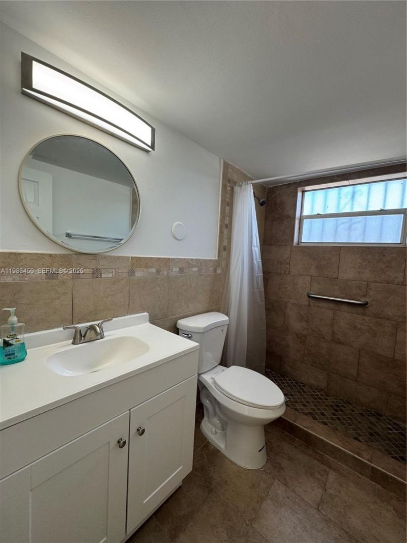 20 W 37th St, Hialeah, FL 33012 Photo