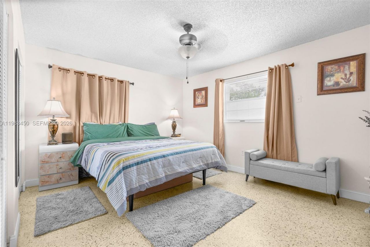 20 W 37th St, Hialeah, FL 33012 Photo