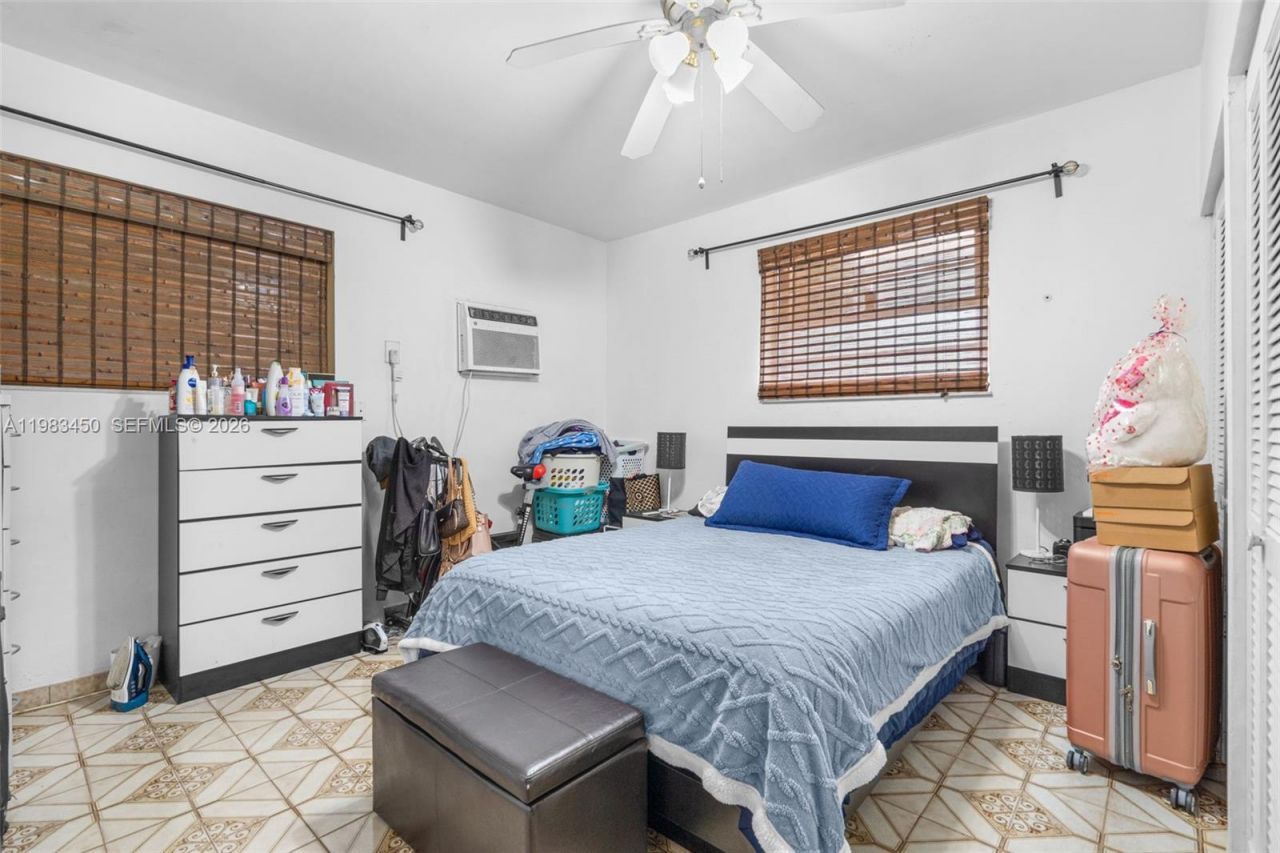 20 W 37th St, Hialeah, FL 33012 Photo