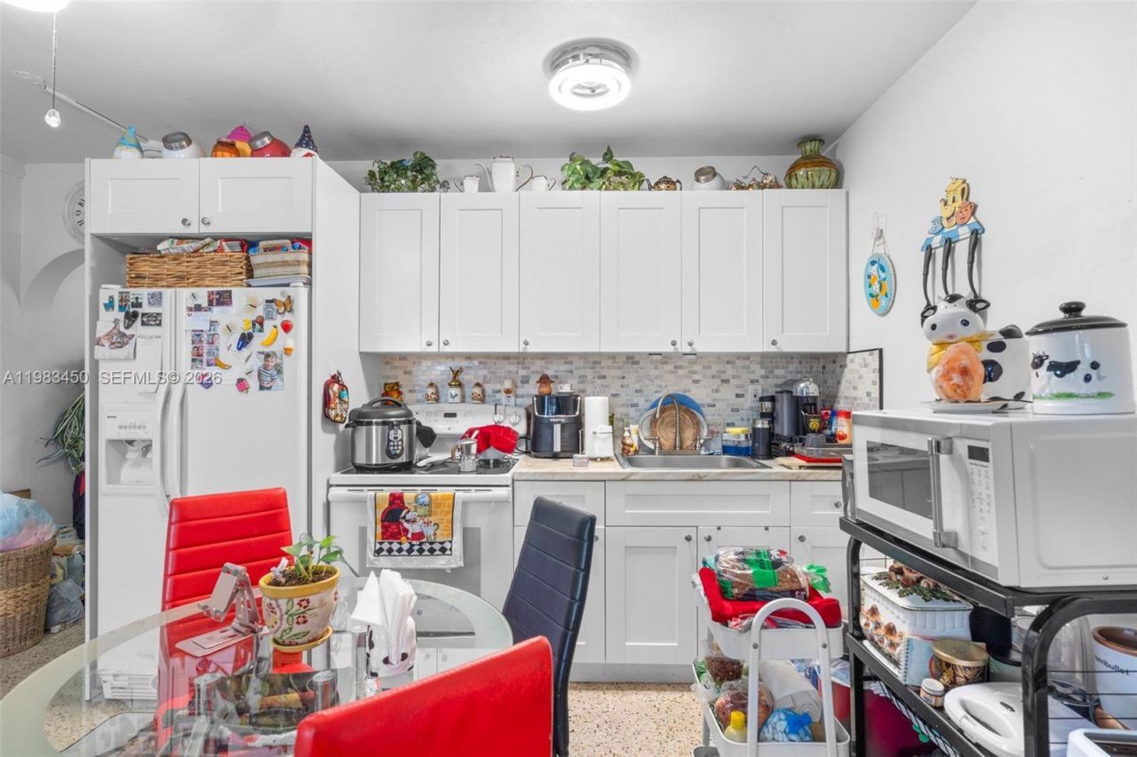 20 W 37th St, Hialeah, FL 33012 Photo