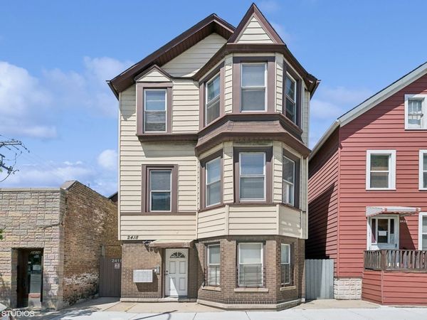 2418 N Western Avenue, Unit 2F, Chicago, IL 60647