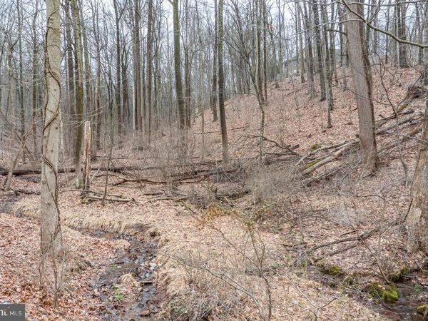 10 HIDDEN POND DRIVE , READING, PA 19607