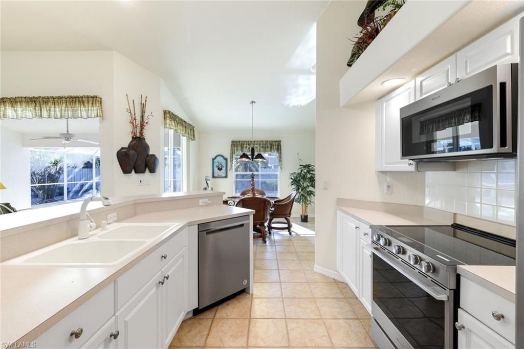 3510 SE 5th Pl, Cape Coral, FL 33904 Photo