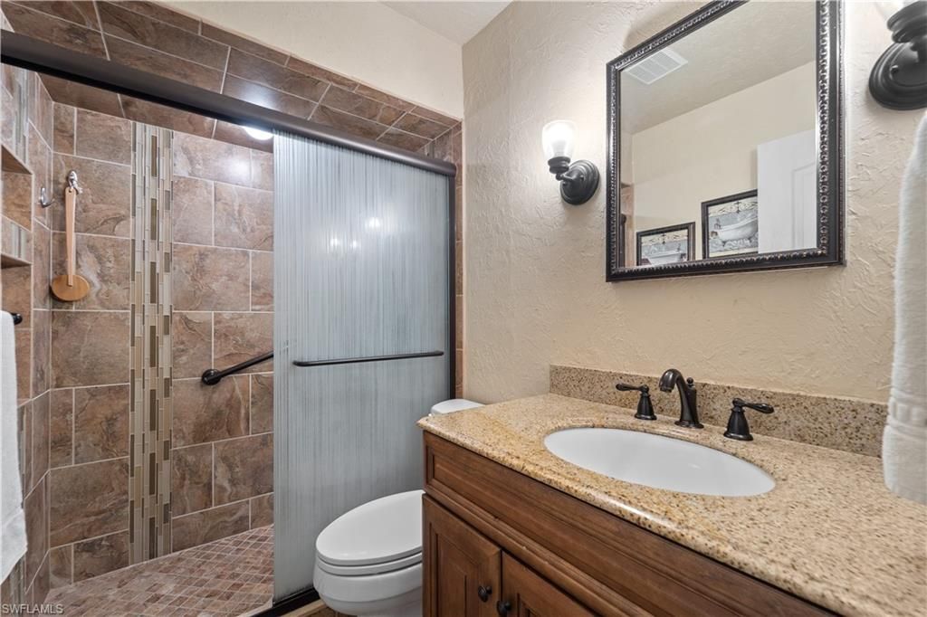8430 Charter Club Cir, Unit 3, Fort Myers, FL 33919 Photo