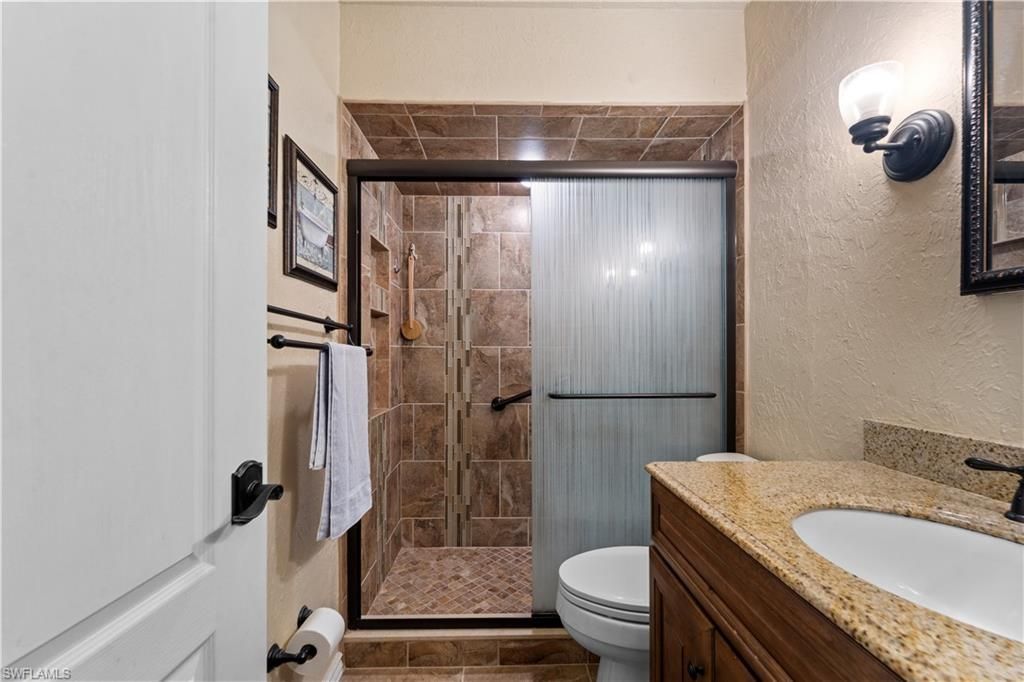 8430 Charter Club Cir, Unit 3, Fort Myers, FL 33919 Photo