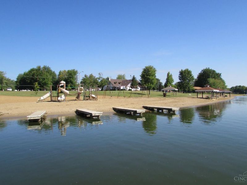 A Munster Drive, Fayetteville, OH 45118 Photo 10