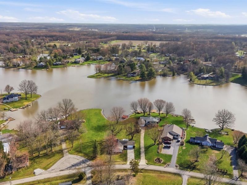 A Munster Drive, Fayetteville, OH 45118 Photo 3