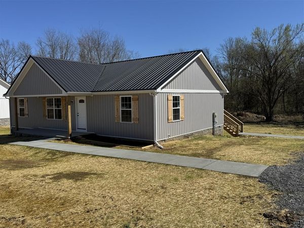 6632 Old Glasgow Road , Scottsville, KY 42164