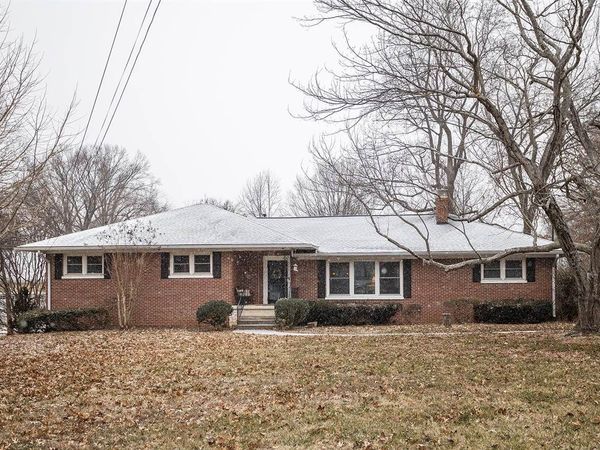 816 Highland Way, Bowling Green, KY 42104