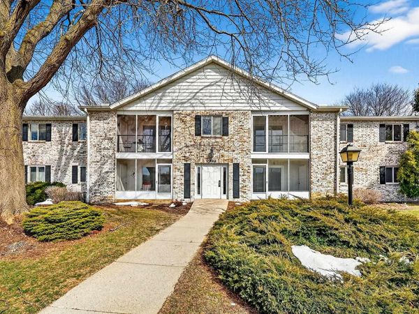 1506 Wheeler Road, Unit H, Madison, WI 53704