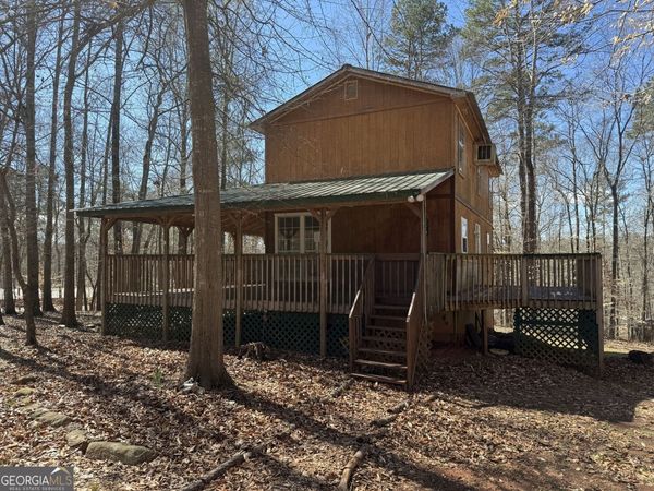 220 De La Taix, Lavonia, GA 30553