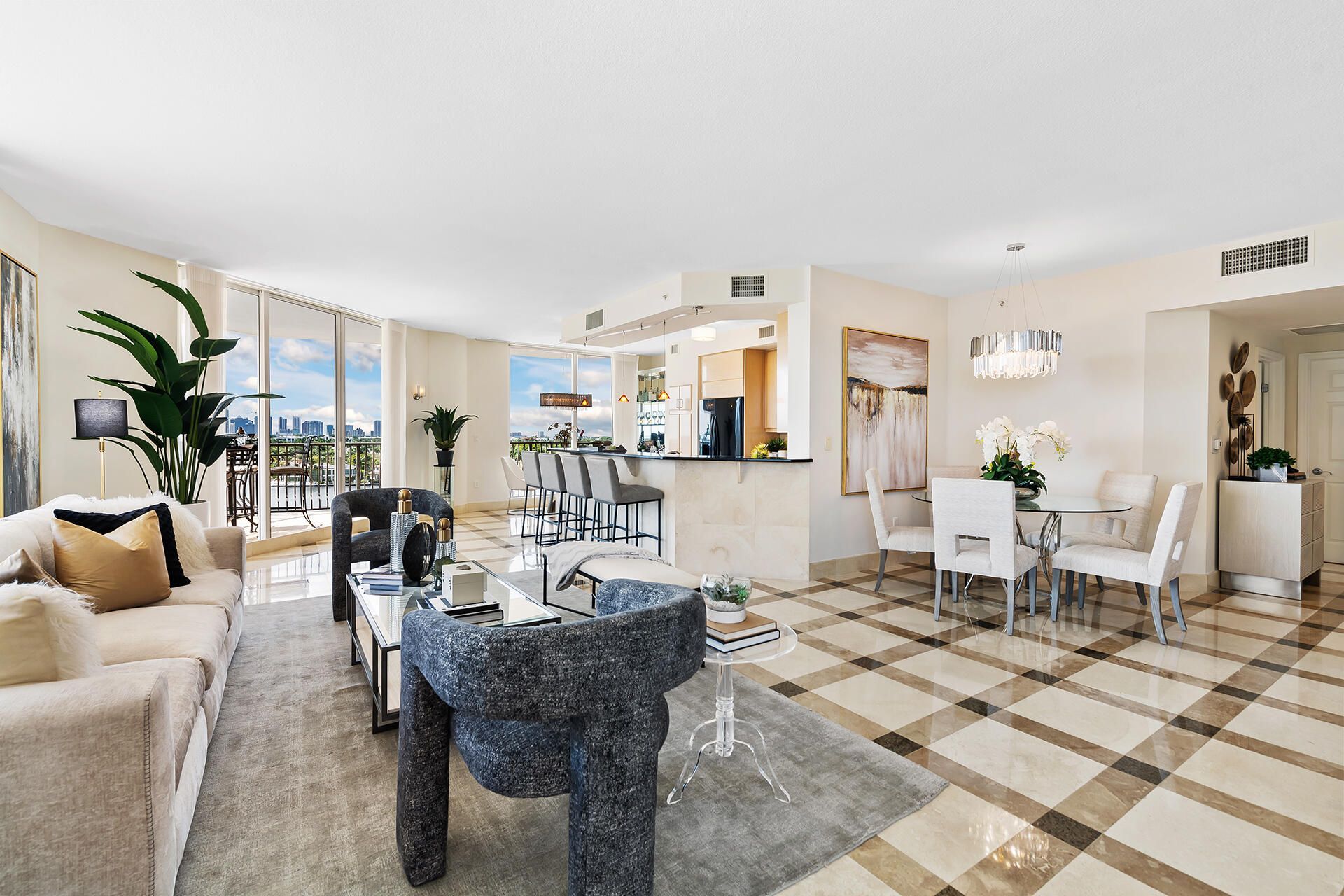 100 S Birch Road, Unit 906, Fort Lauderdale, FL 33316 Photo