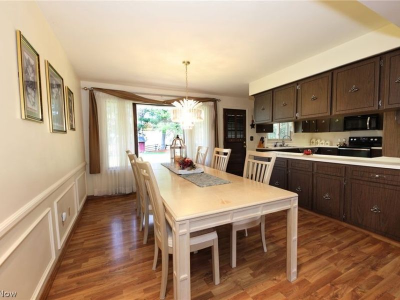 268 Kingsview Drive, Weirton, WV 26062 Photo 11