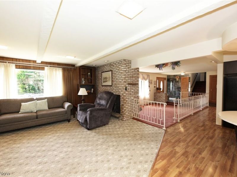 268 Kingsview Drive, Weirton, WV 26062 Photo 14