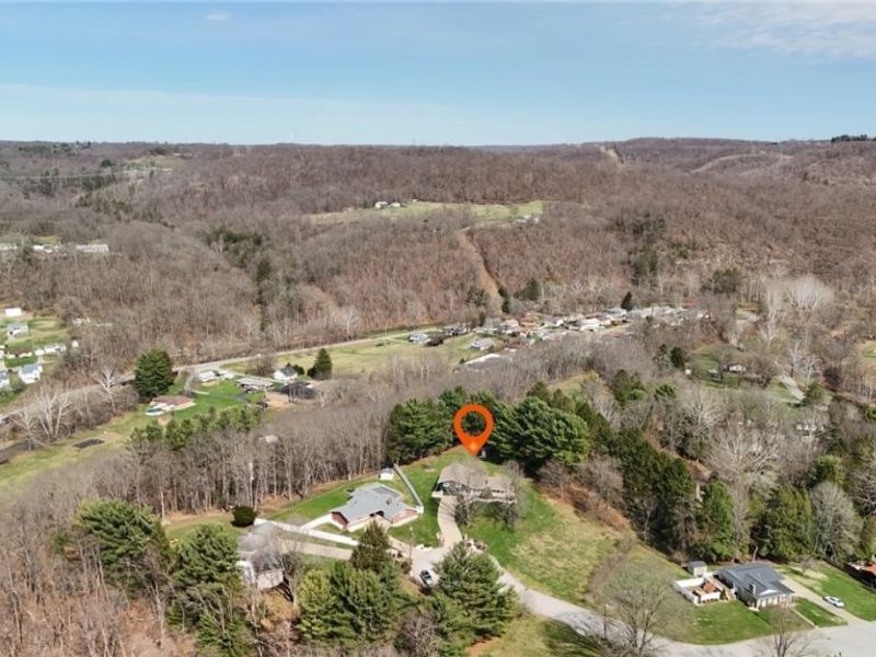 268 Kingsview Drive, Weirton, WV 26062 Photo 36