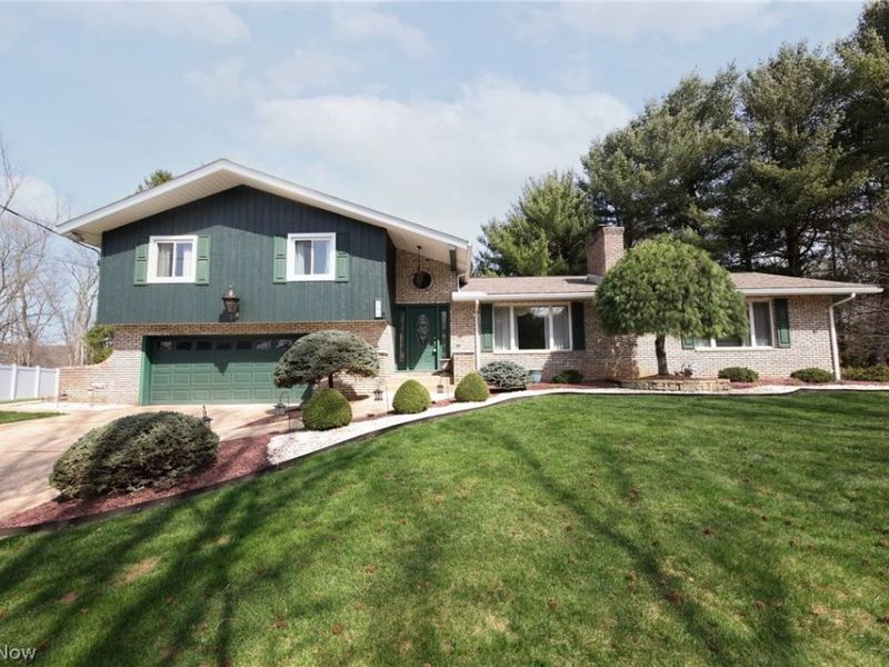 268 Kingsview Drive, Weirton, WV 26062 Photo 4