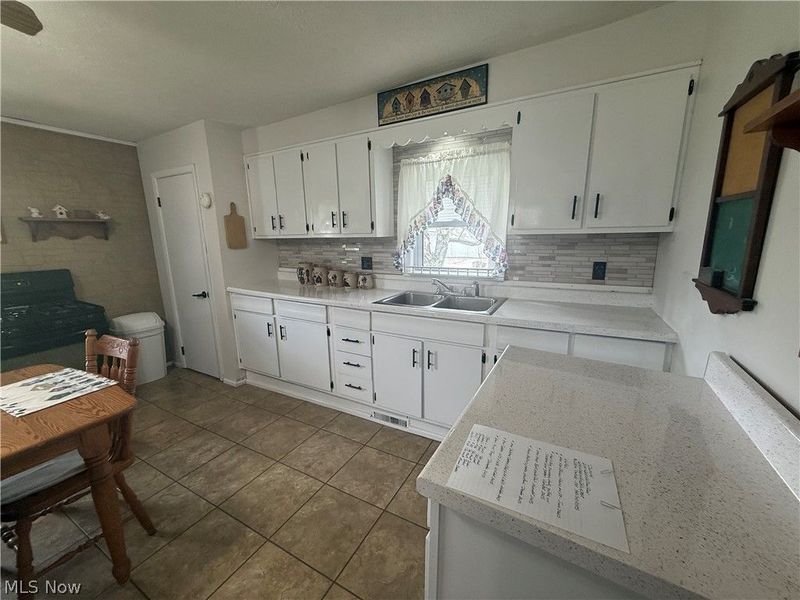 234 Old National Road, Old Washington, OH 43768 Photo 3