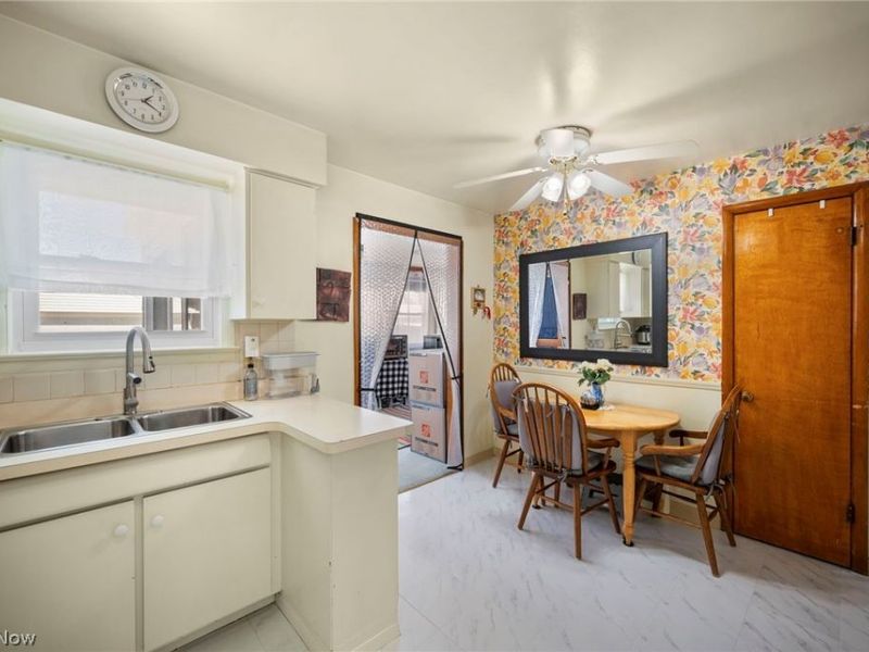 13019 Darlington Avenue, Garfield Heights, OH 44125 Photo 13