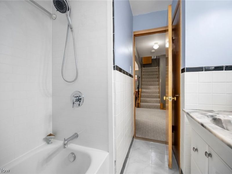 13019 Darlington Avenue, Garfield Heights, OH 44125 Photo 22