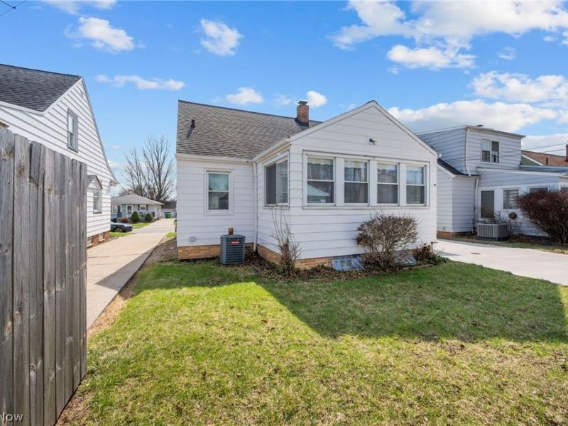 13019 Darlington Avenue, Garfield Heights, OH 44125 Photo 36