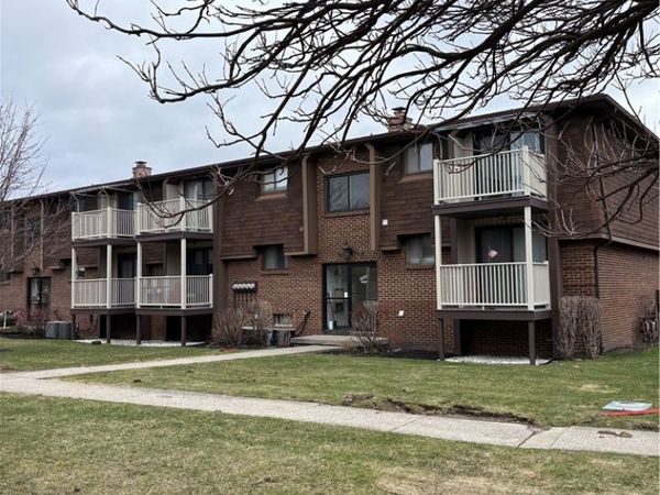 3948 Ridge Lea Road, Unit D, Buffalo, NY 14228
