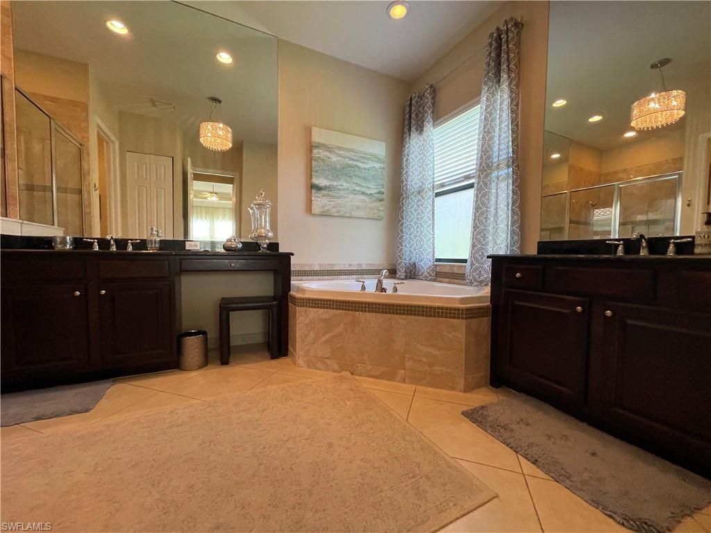 3326 Baltic Dr, Naples, FL 34119 Photo