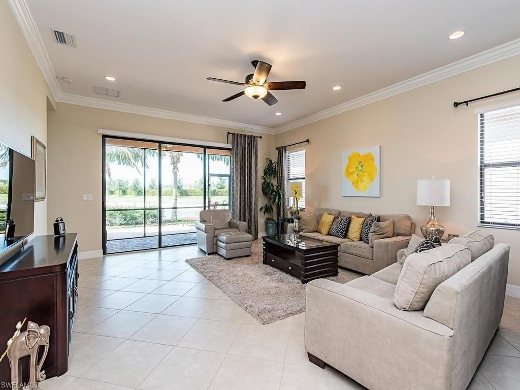 3326 Baltic Dr, Naples, FL 34119 Photo