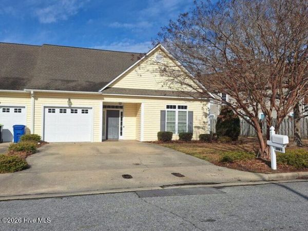 3016 Edward Court, Unit B, Winterville, NC 28590