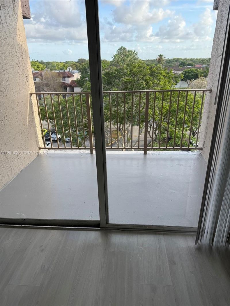 15231 SW 80th St, Unit 615, Miami, FL 33193 Photo